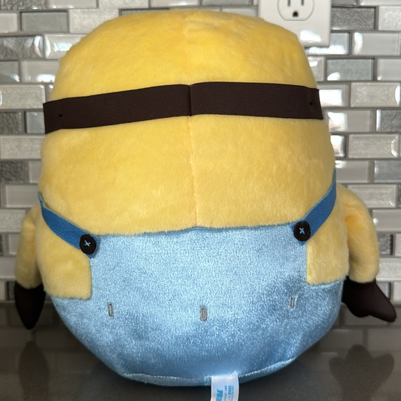 Minions BOB Sitting Plush / Illumination / SEGA / Universal / 11” / BRAND NEW - Picture 8 of 16